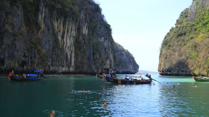 Krabi Regal Getaway – Luxury Tours & Transfers (3D)
